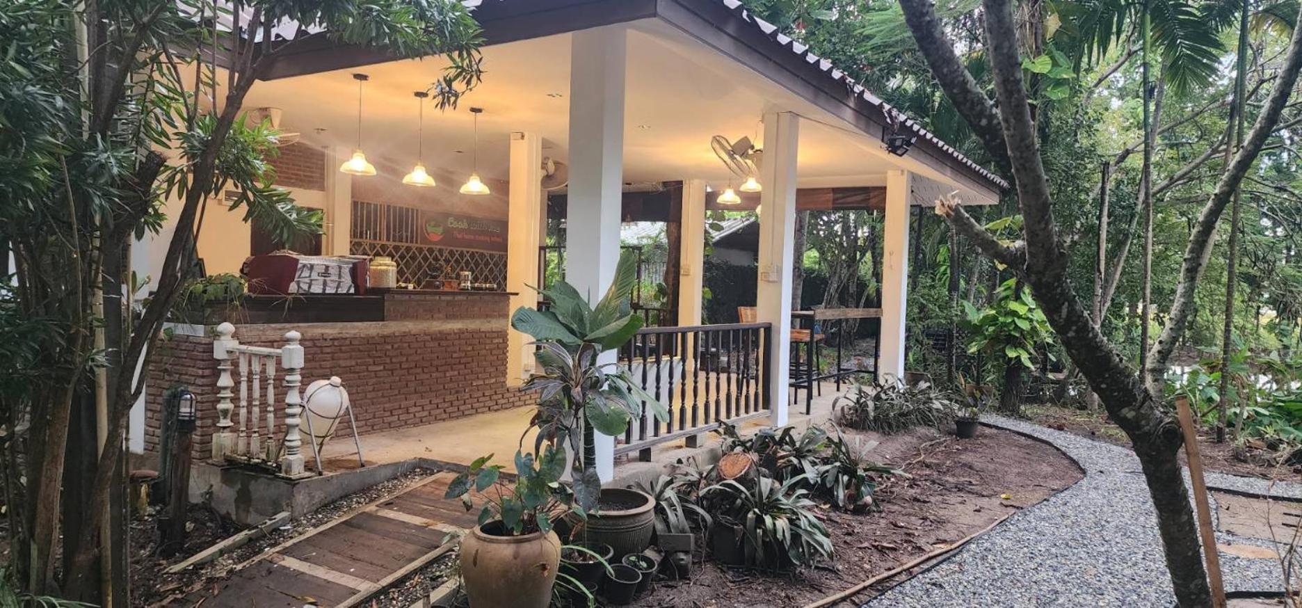 メーリム バーン トゥン ブン ロム Bed & Breakfast エクステリア 写真