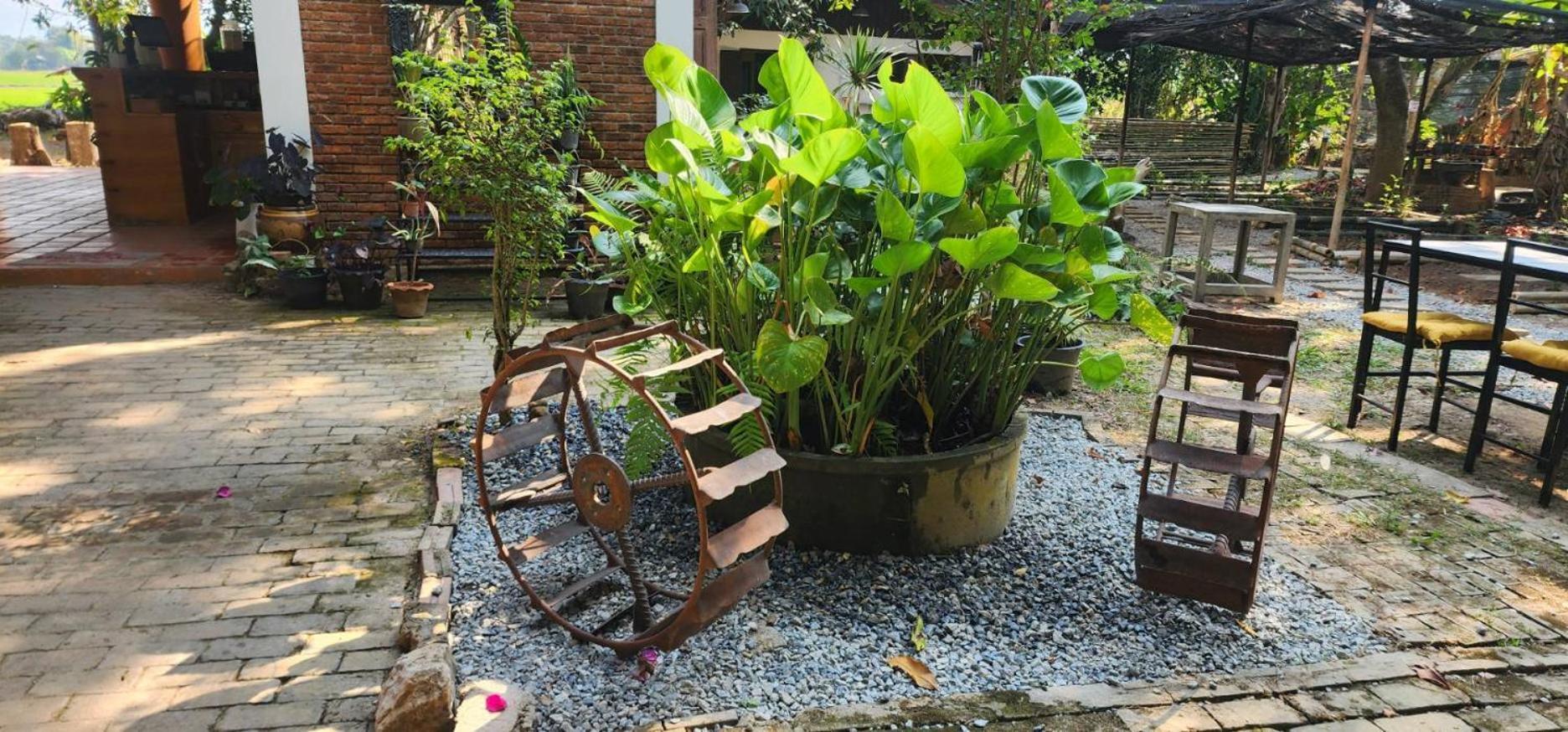 メーリム バーン トゥン ブン ロム Bed & Breakfast エクステリア 写真